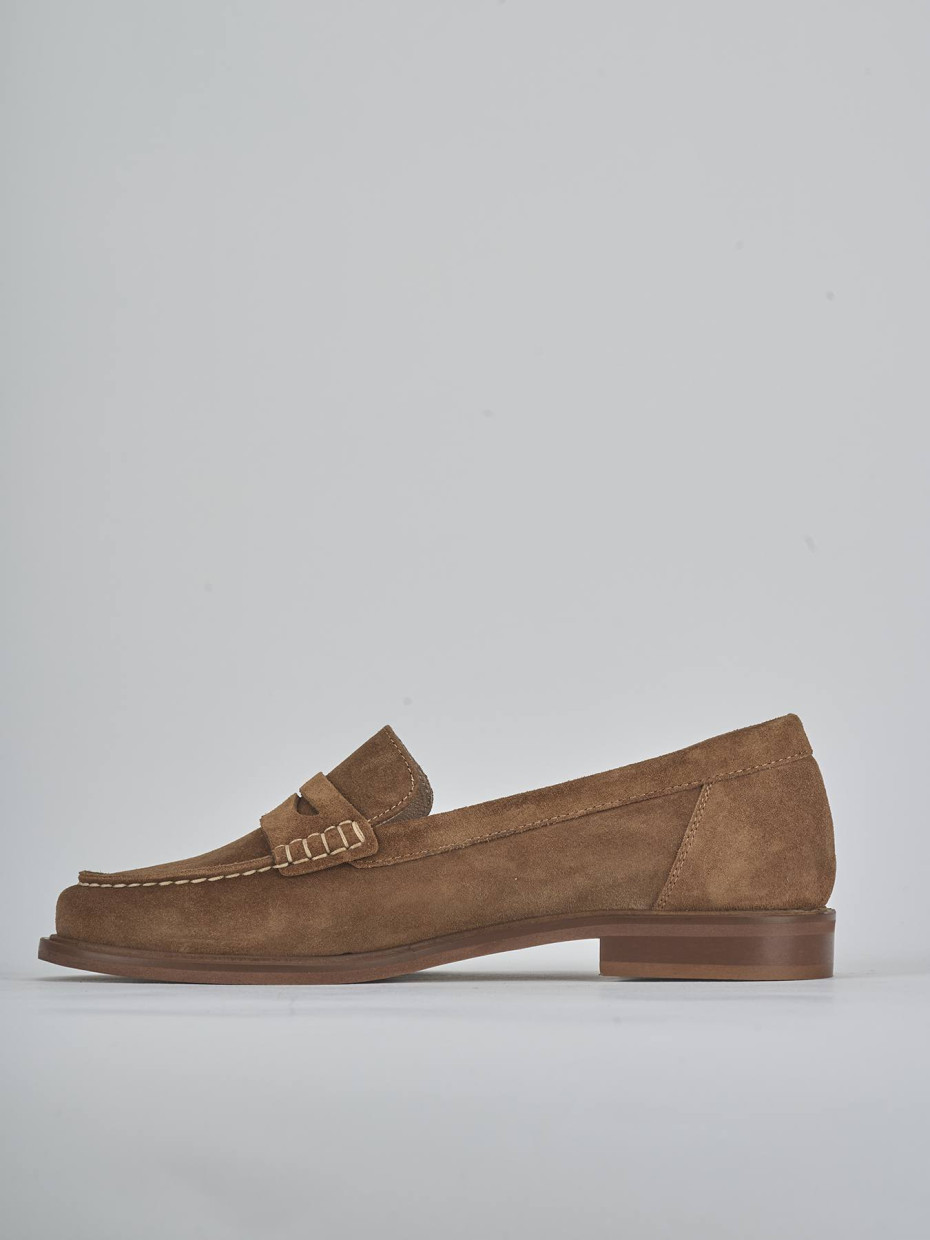 Mocassini tacco 1cm camoscio marrone