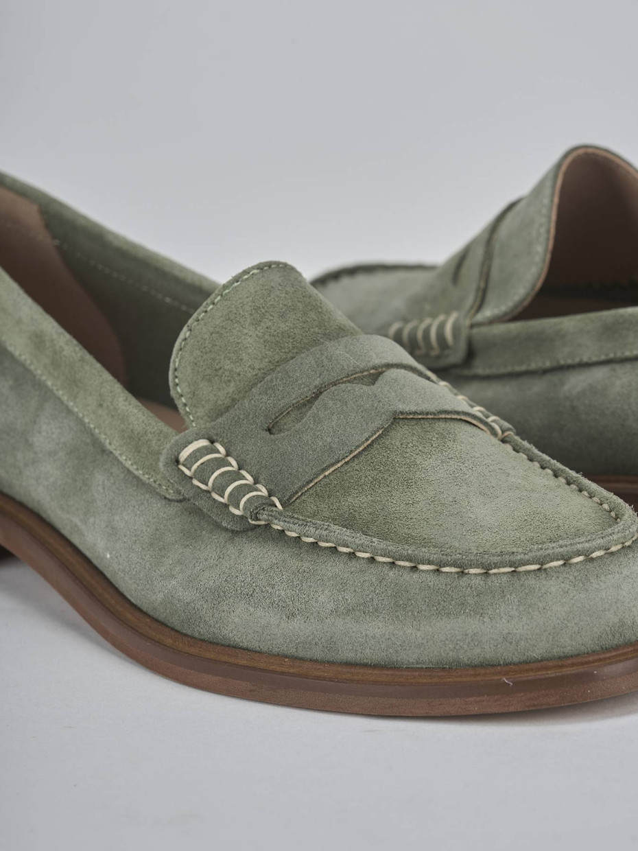 Mocassini tacco 1cm camoscio verde