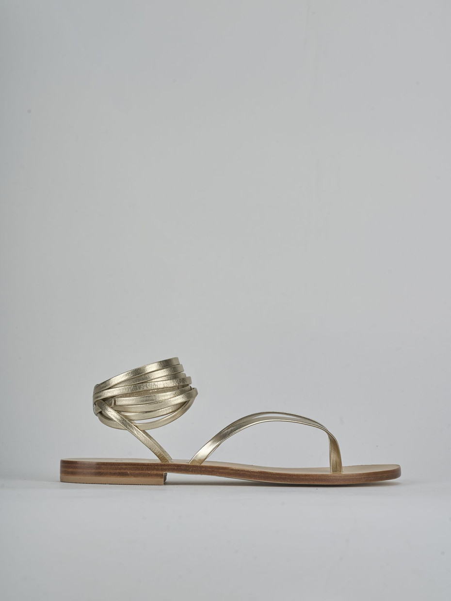 Sandali tacco 1cm laminato oro