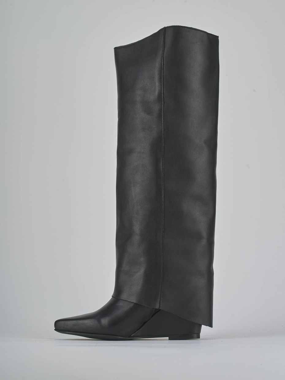 Stivali tacco 4cm pelle nero