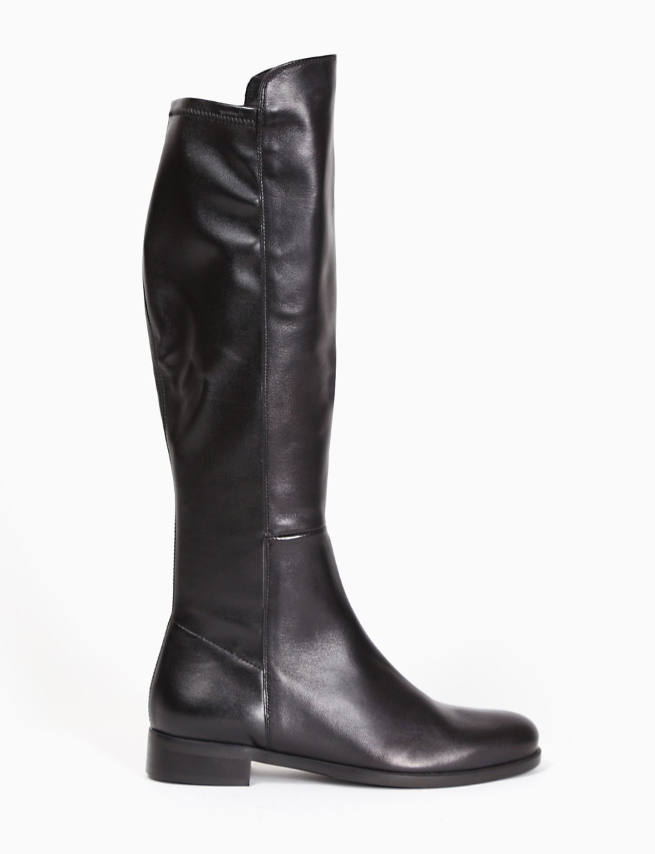 Low heel boots heel 2 cm black leather