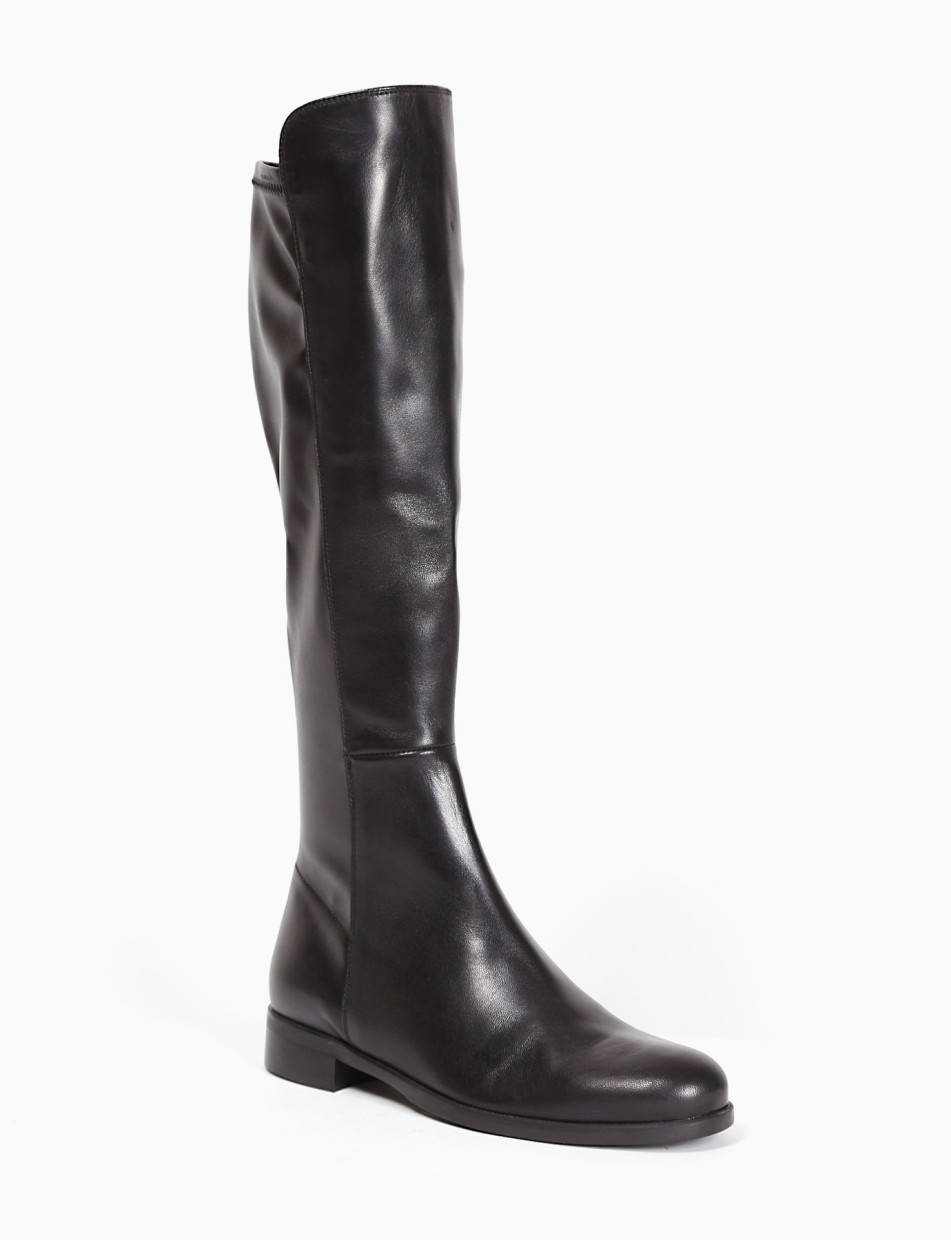 Low heel boots heel 2 cm black leather