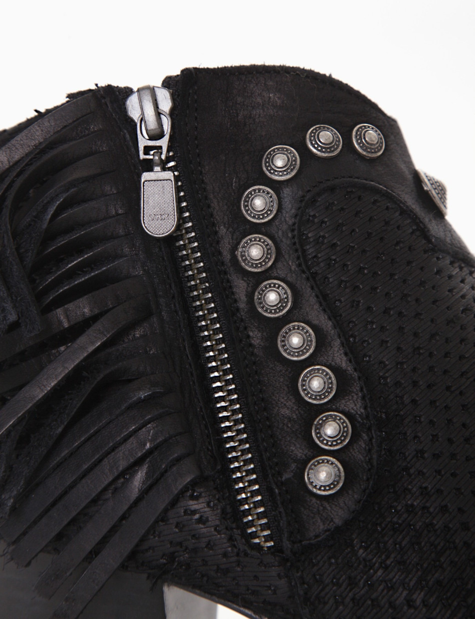 Stivaletto texano con tacco 50 nero