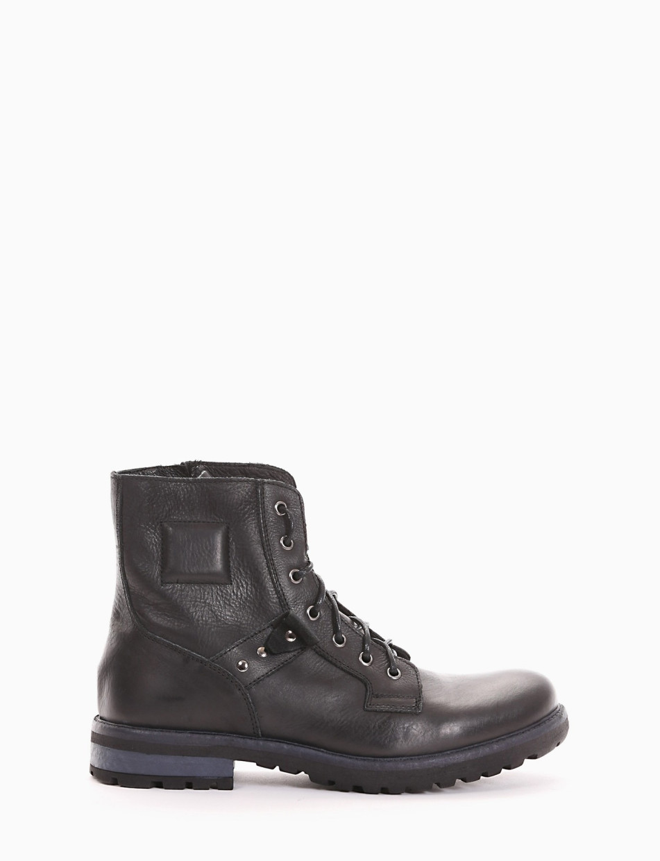 Combat boots heel 3 cm black leather