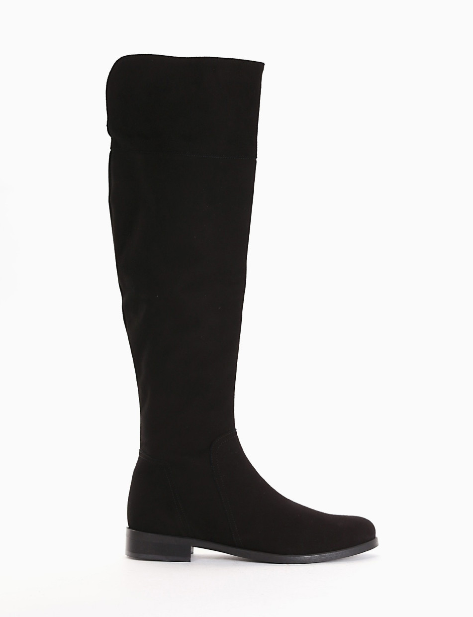 Stivale con fondo gomma e soletto in vera pelle nero