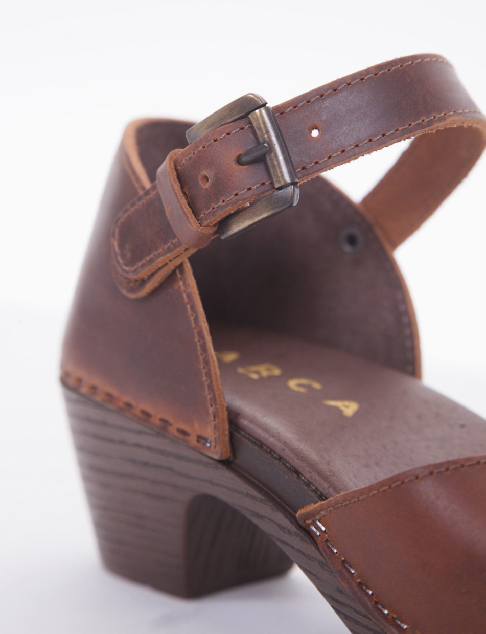 Sneakers heel 4 cm leather