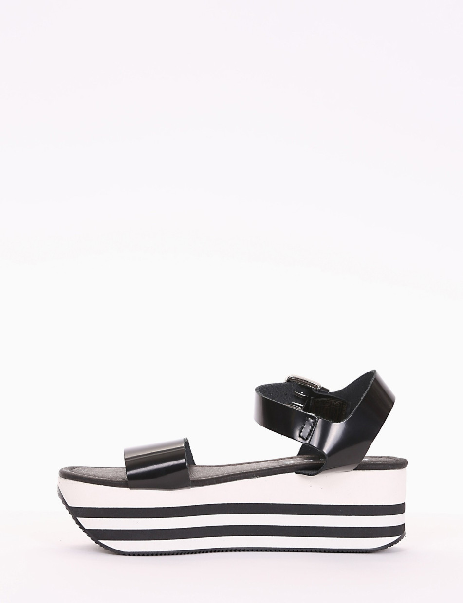 sandalo zeppa 5 cm nero