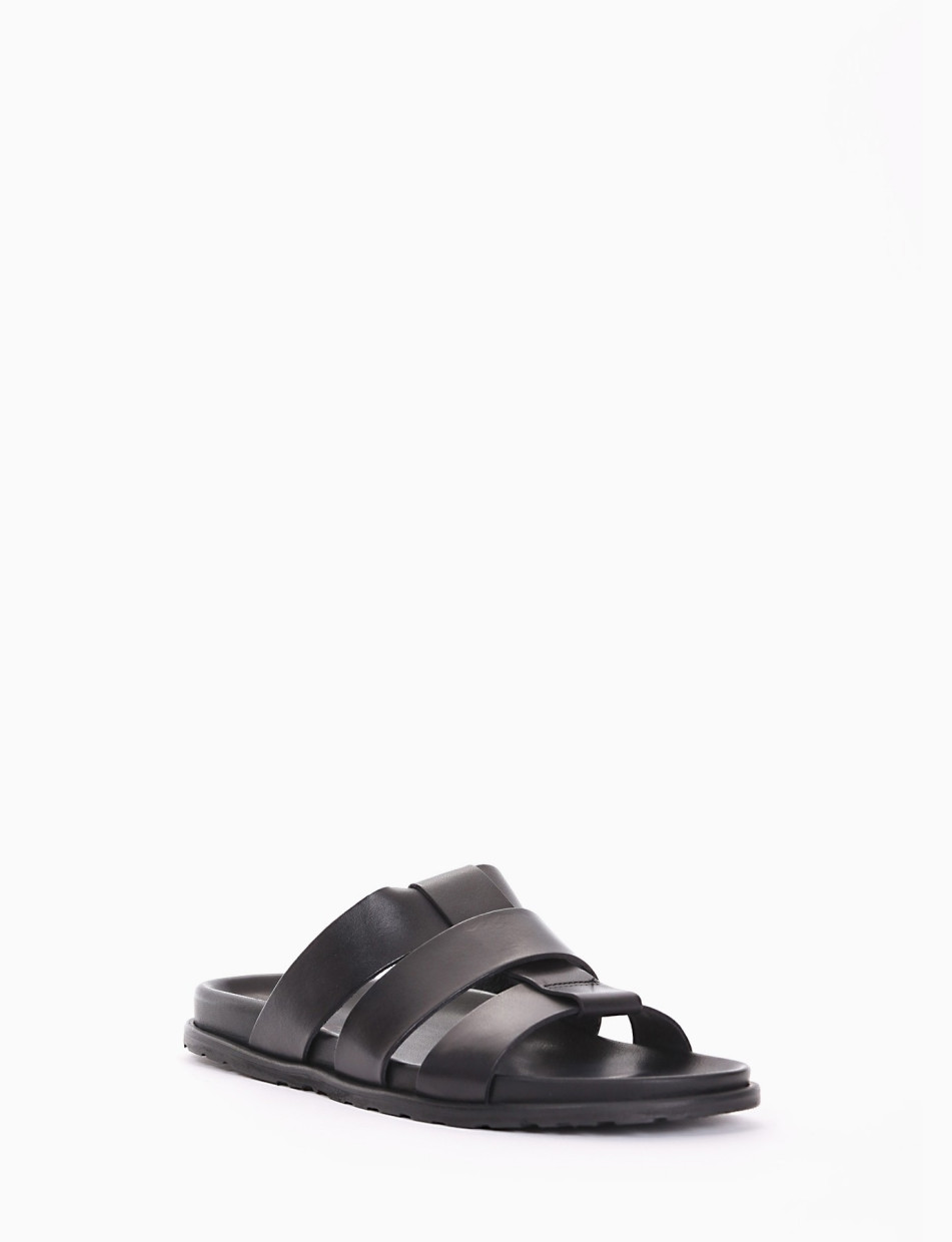 Slippers heel 1 cm black leather