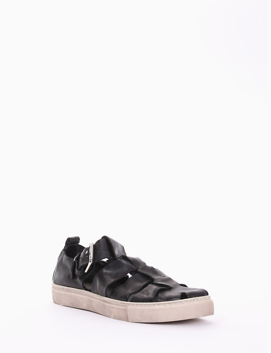 Sandalo tacco 1 cm nero
