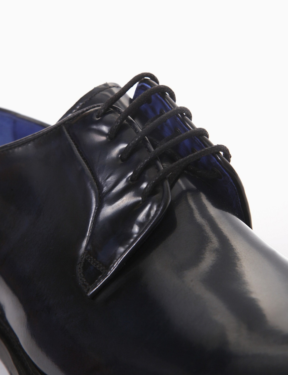 scarpa lacci tacco 2 cm blu