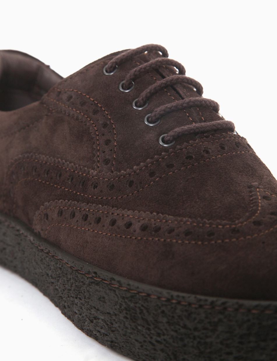 Lace-up shoes dark brown chamois