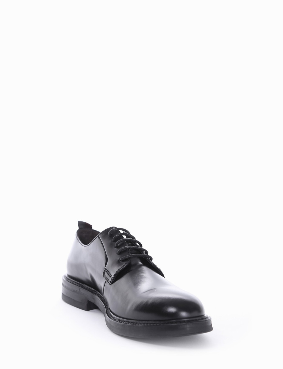 Lace-up shoes heel 2 cm black leather