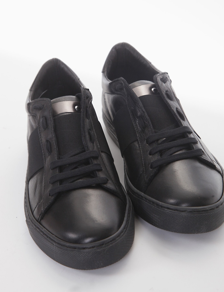 sneakers bassa nero