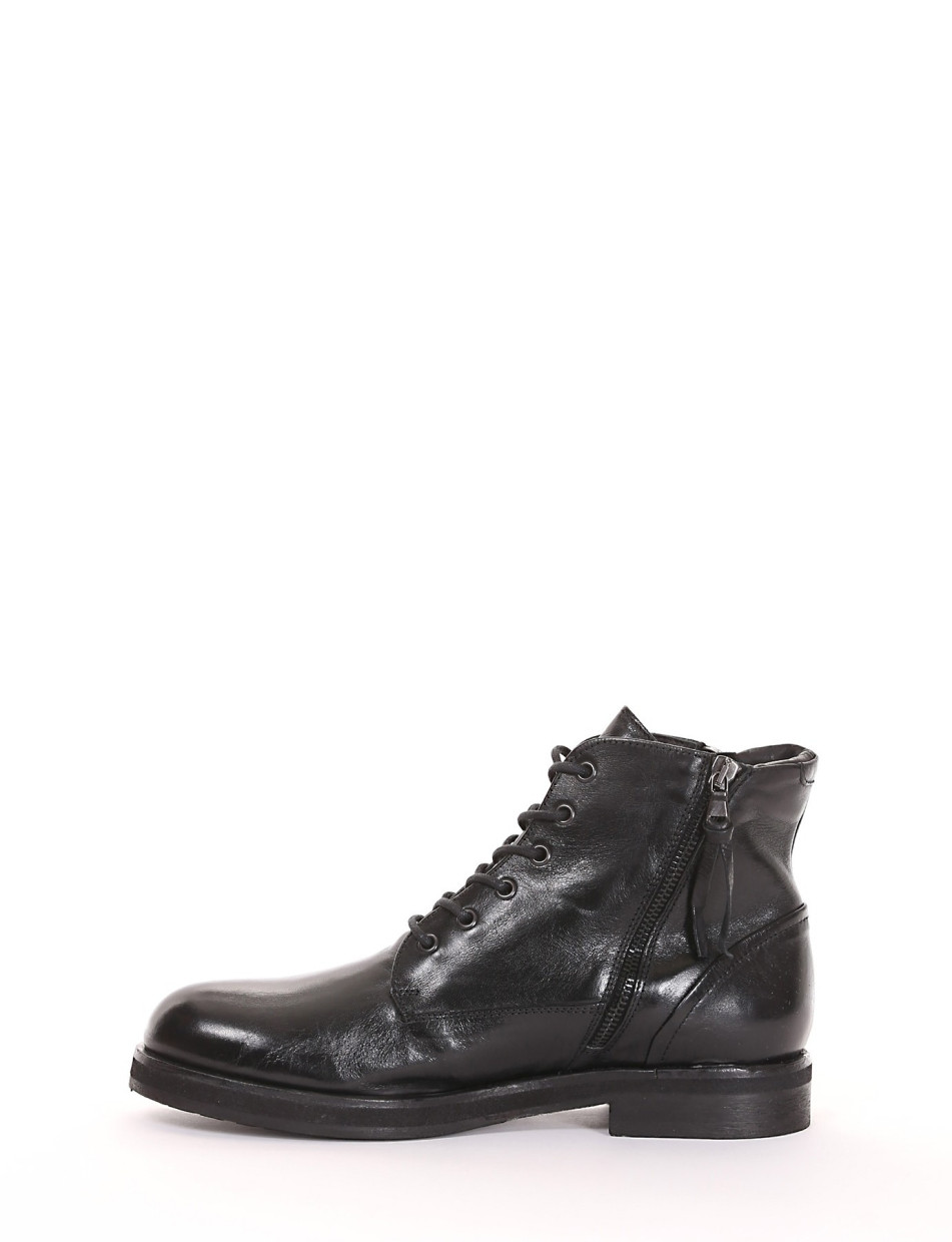 Combat boots heel 2 cm black leather