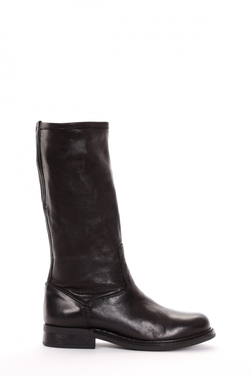 Low heel boots heel 2 cm black leather