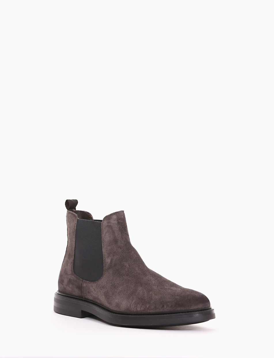 Desert boots dark brown chamois