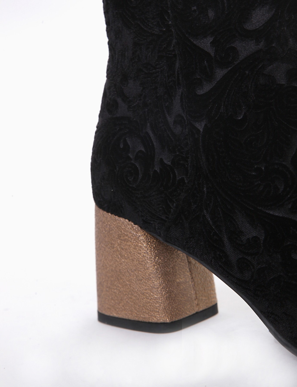 High heel ankle boots heel 5 cm black velvet