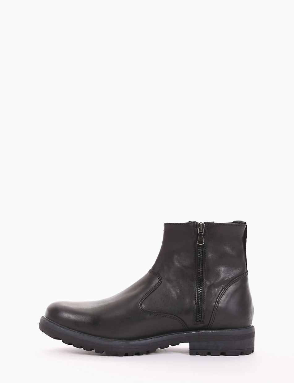 Ankle boots heel 2 cm black leather