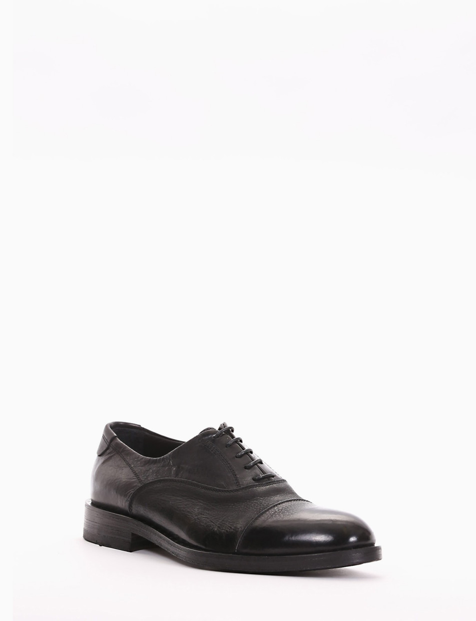 Lace-up shoes heel 2 cm black leather