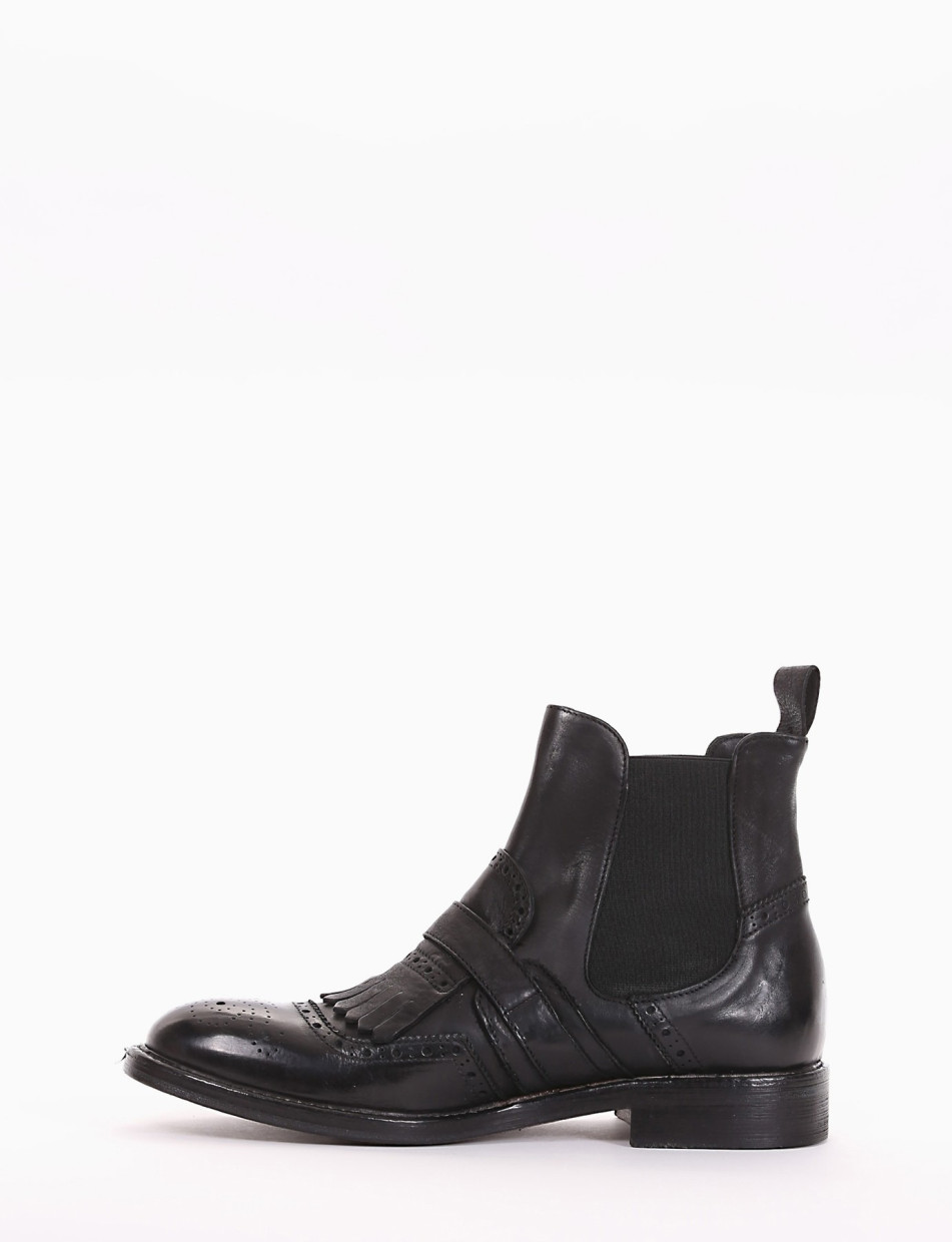 Ankle boots heel 2 cm black leather