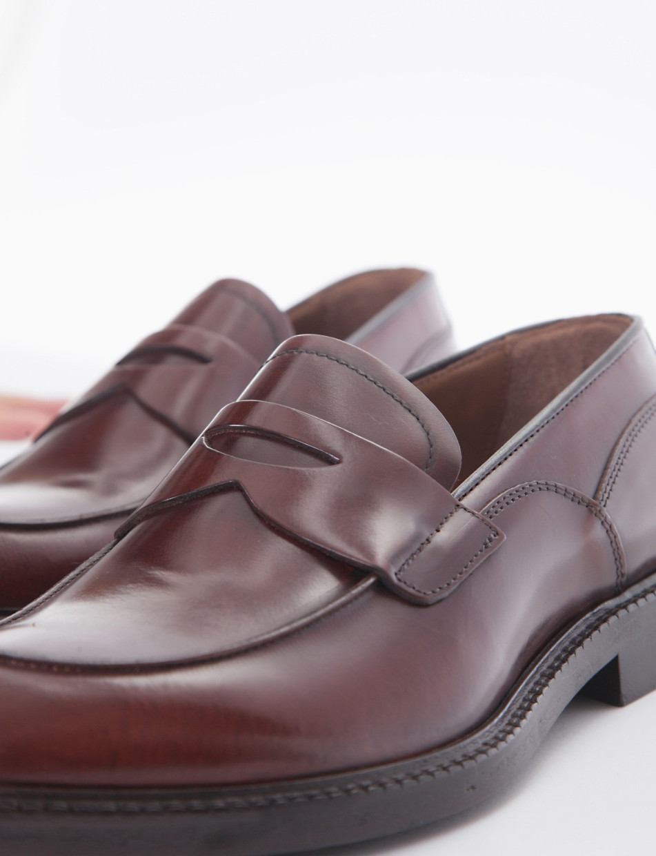 Loafers heel 2 cm brown leather