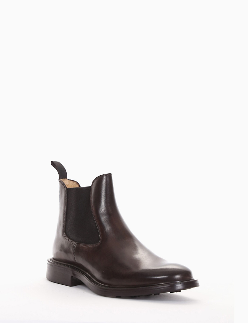 Ankle boots heel 2 cm dark brown leather