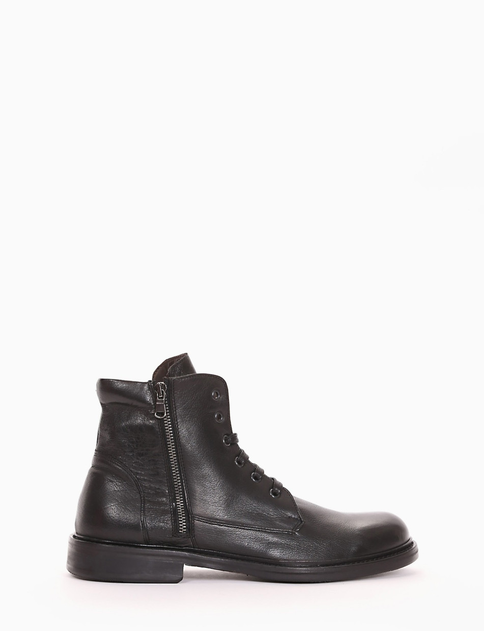 Combat boots heel 2 cm black leather