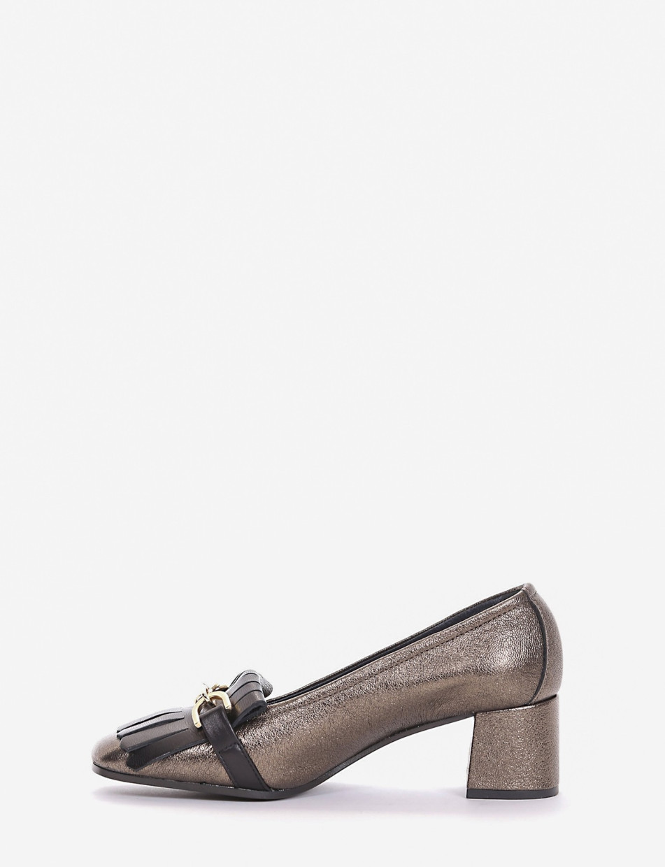 Loafers heel 5 cm bronze leather