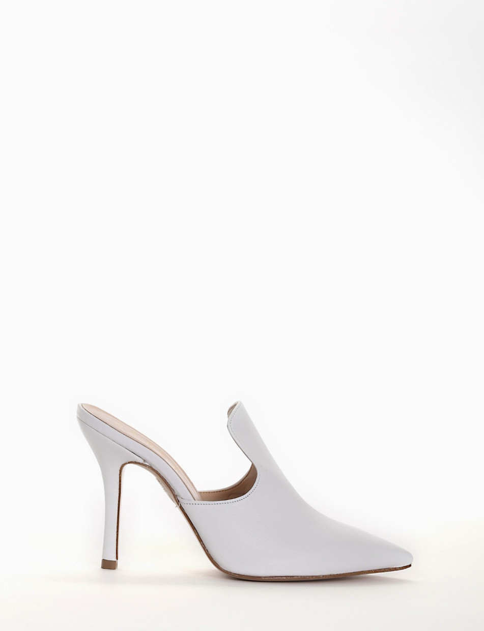 Sabot heel 9 cm white leather