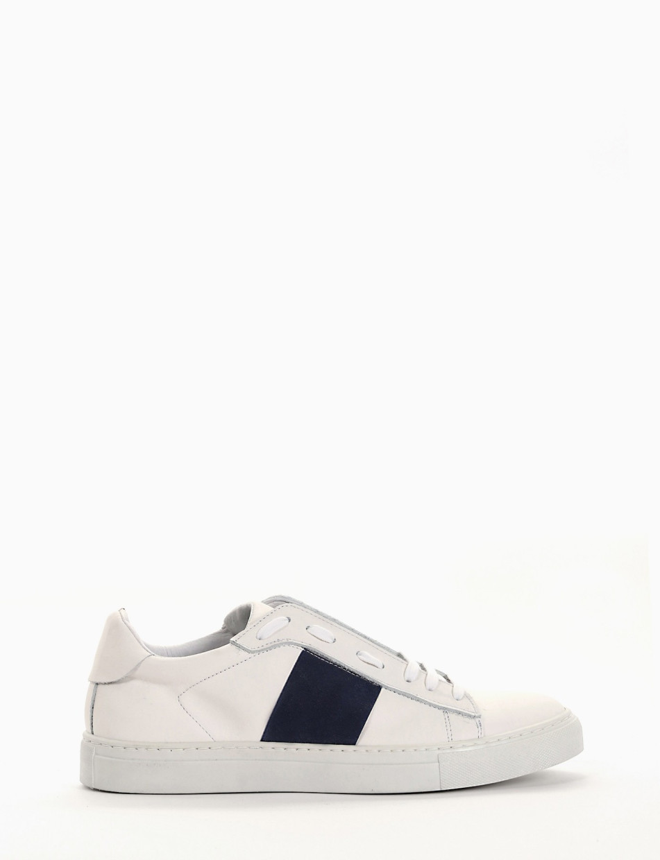 Sneakers white leather