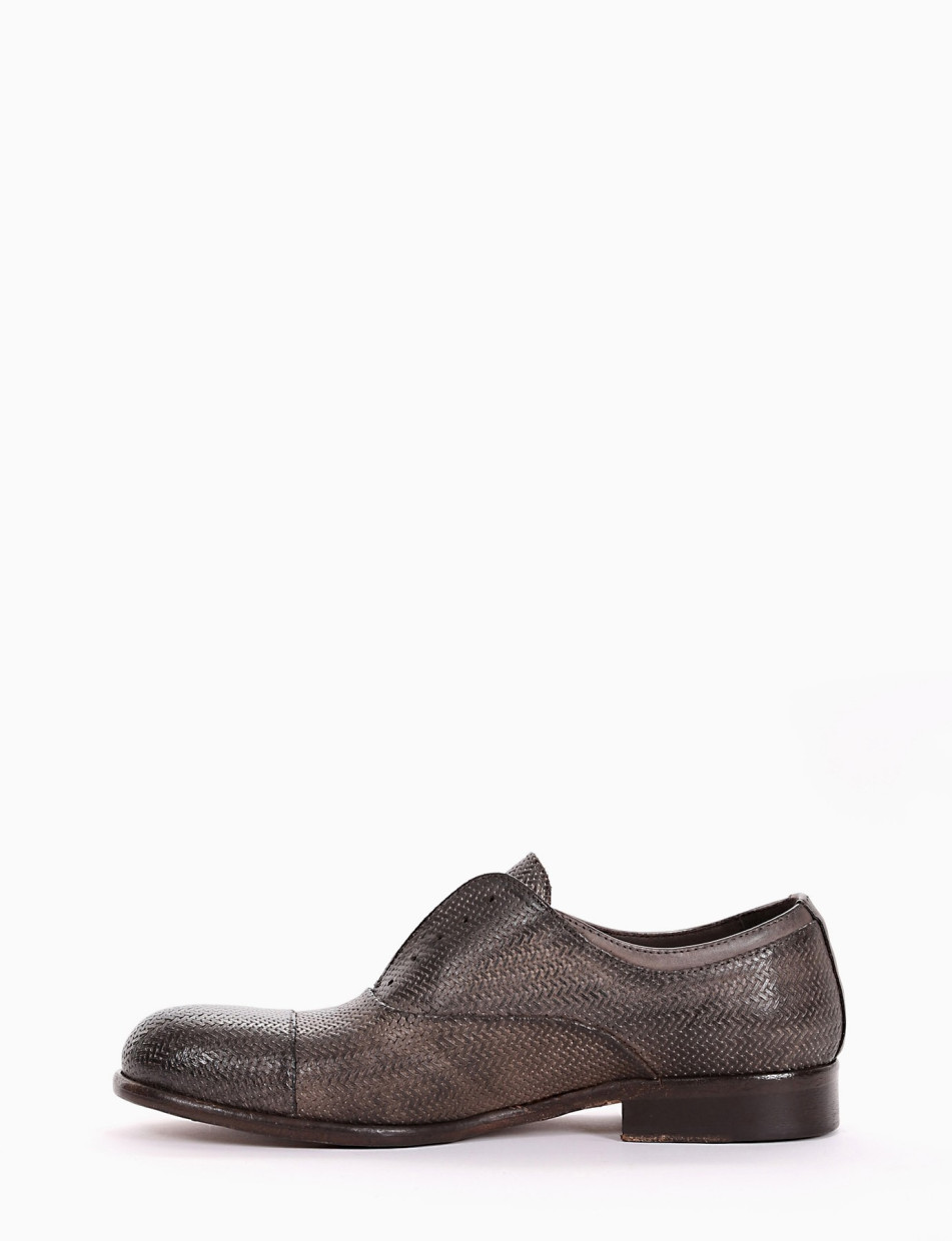 Lace-up shoes heel 2 cm beige leather