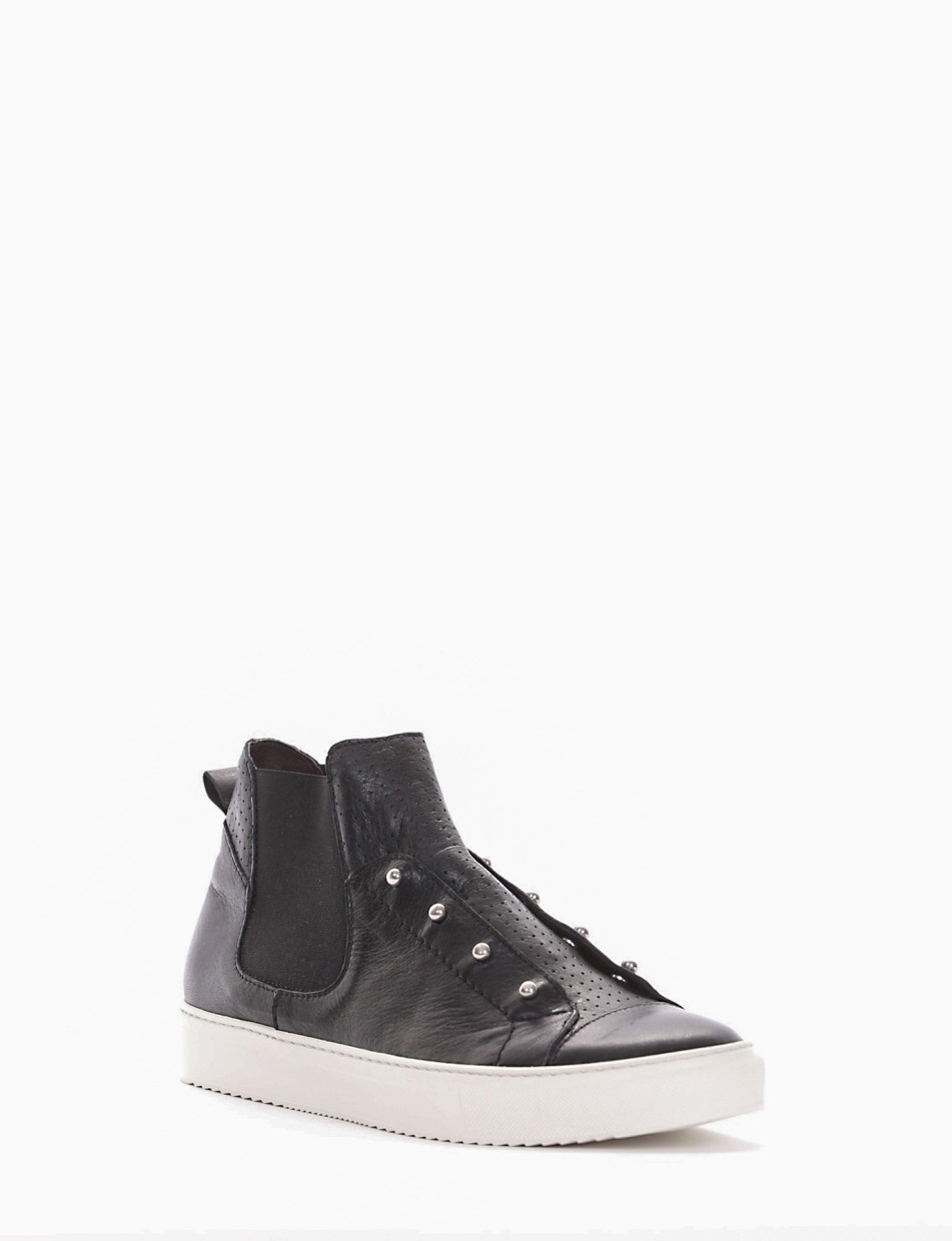 Sneakers black leather