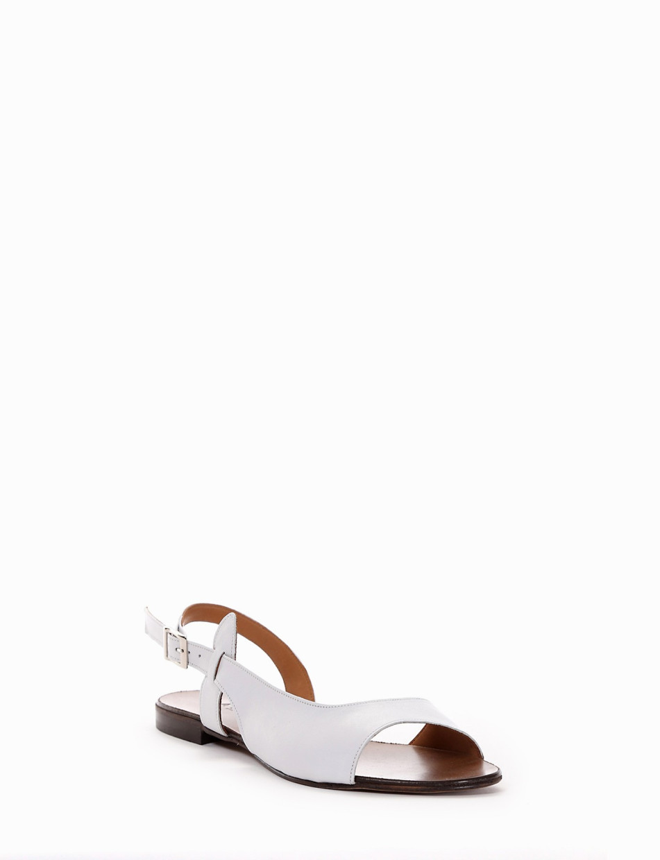 Low heel sandals heel 1 cm white leather