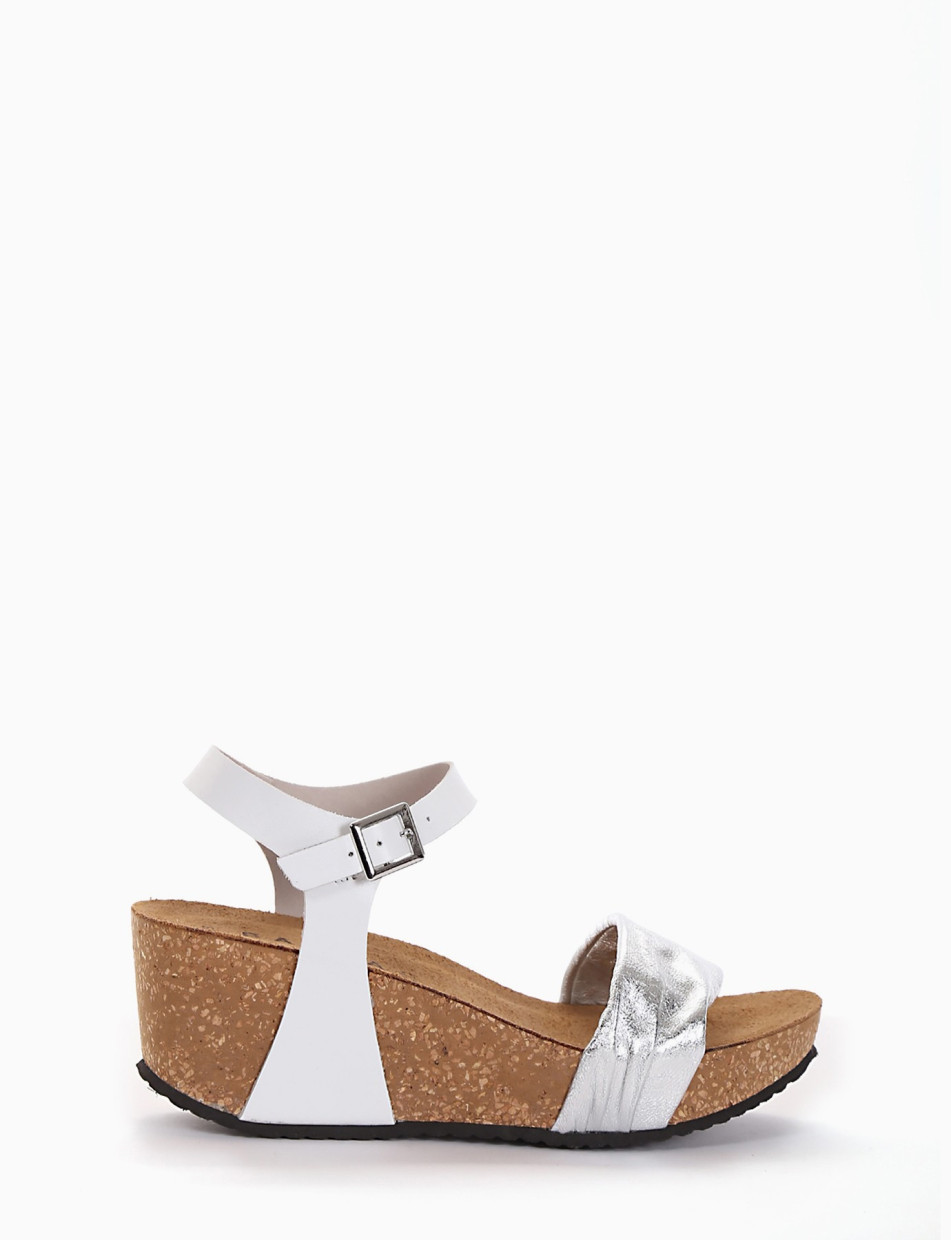 Wedge heels heel 5 cm white leather