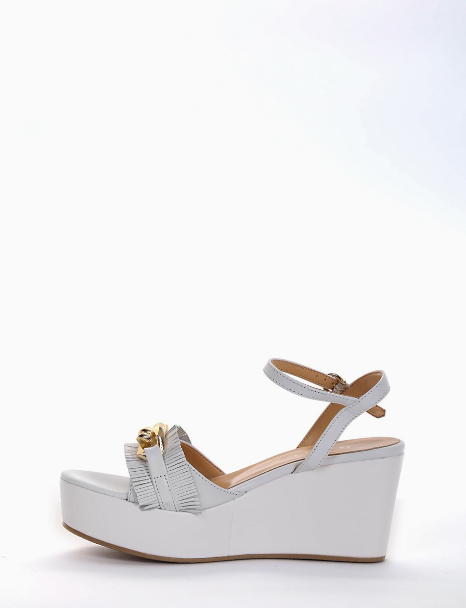 Wedge heels heel 7 cm white leather