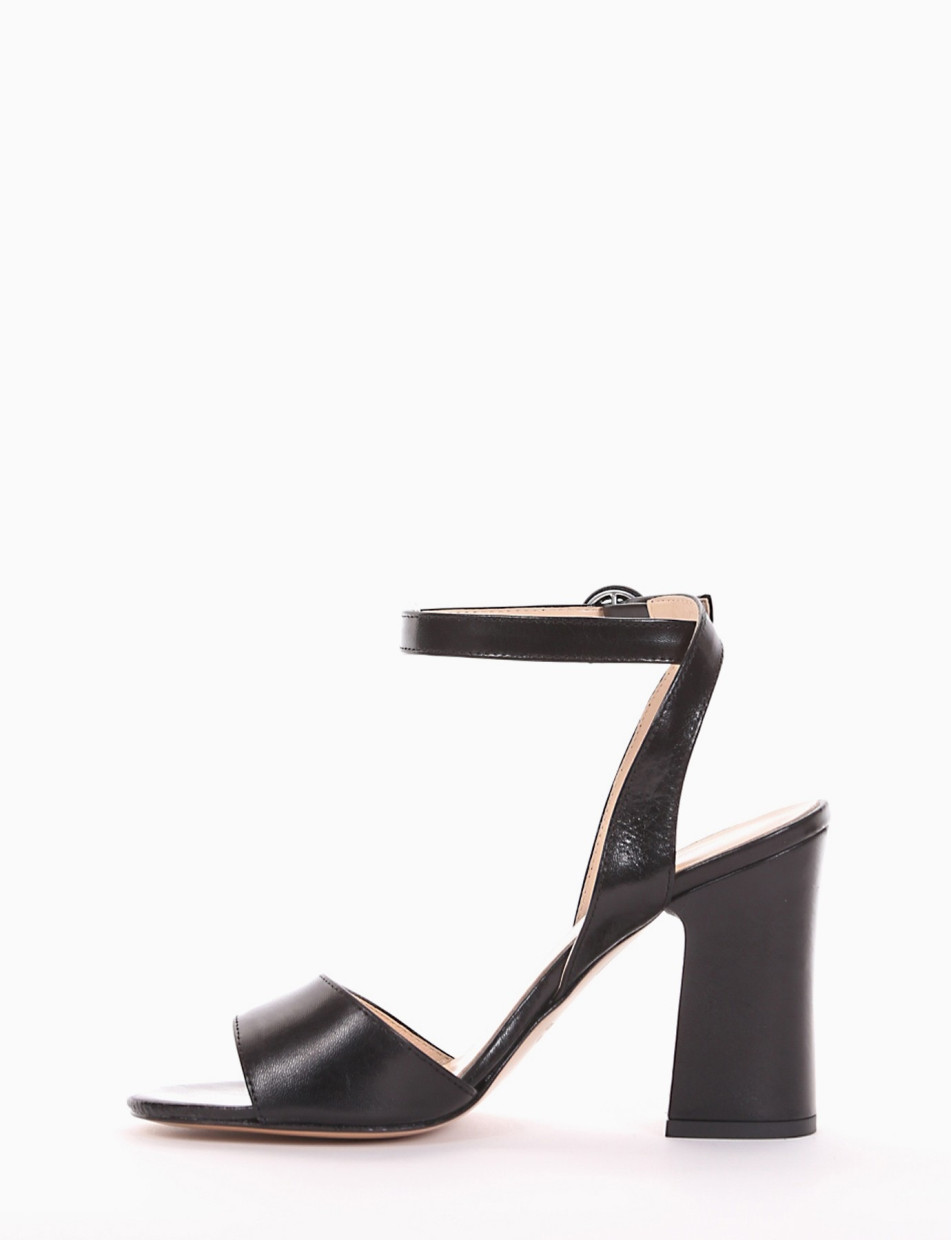 High heel sandals heel 9 cm black leather