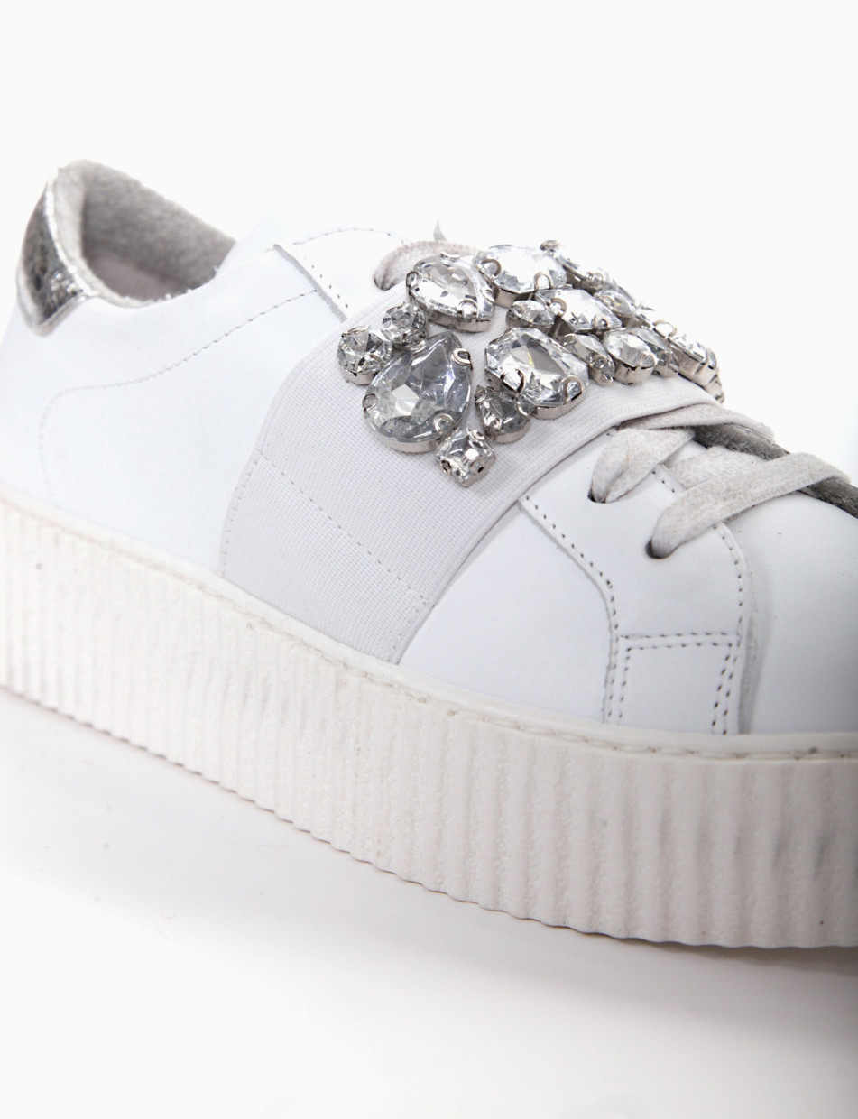 Sneakers white leather