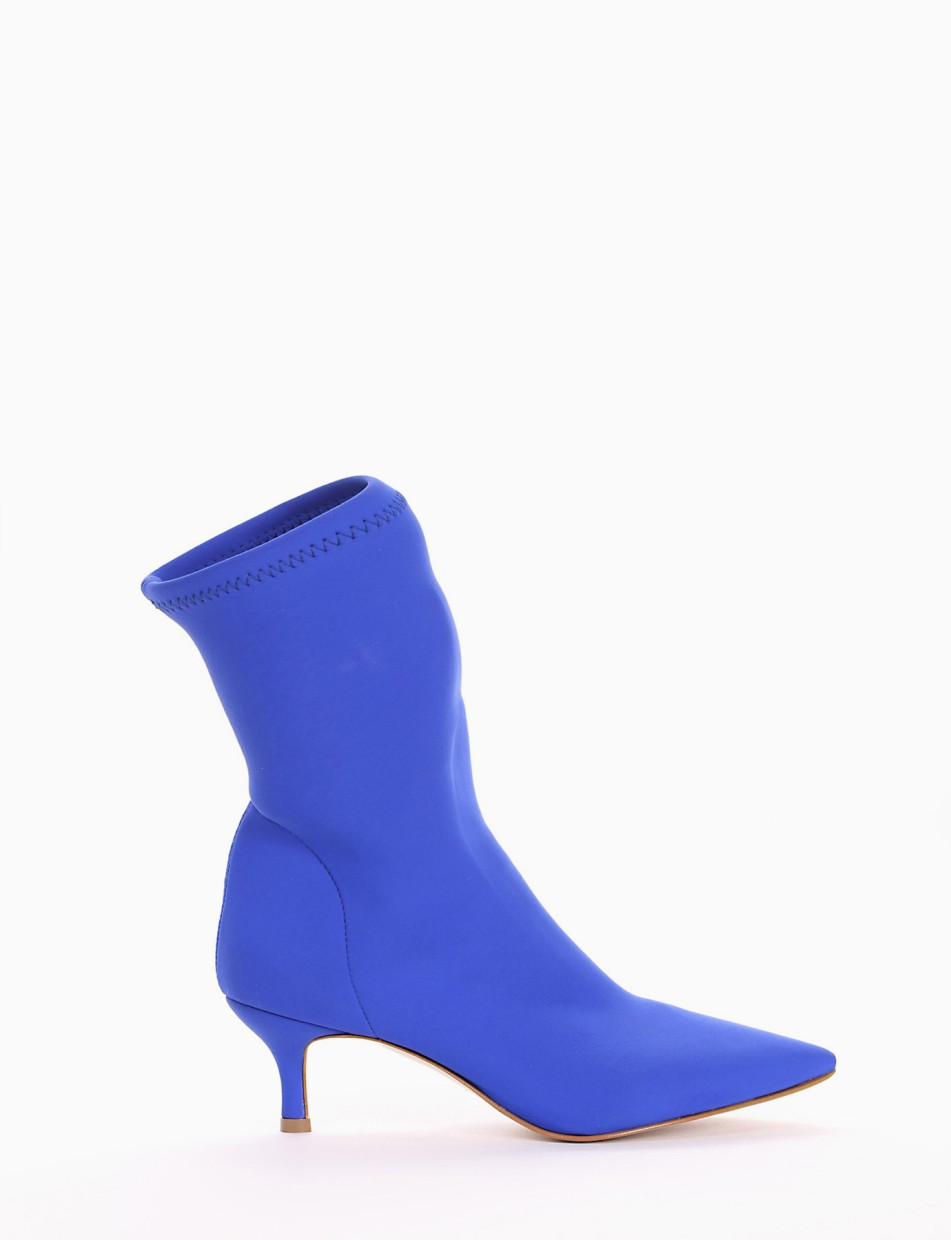 Blue kitten heel ankle boots outlet