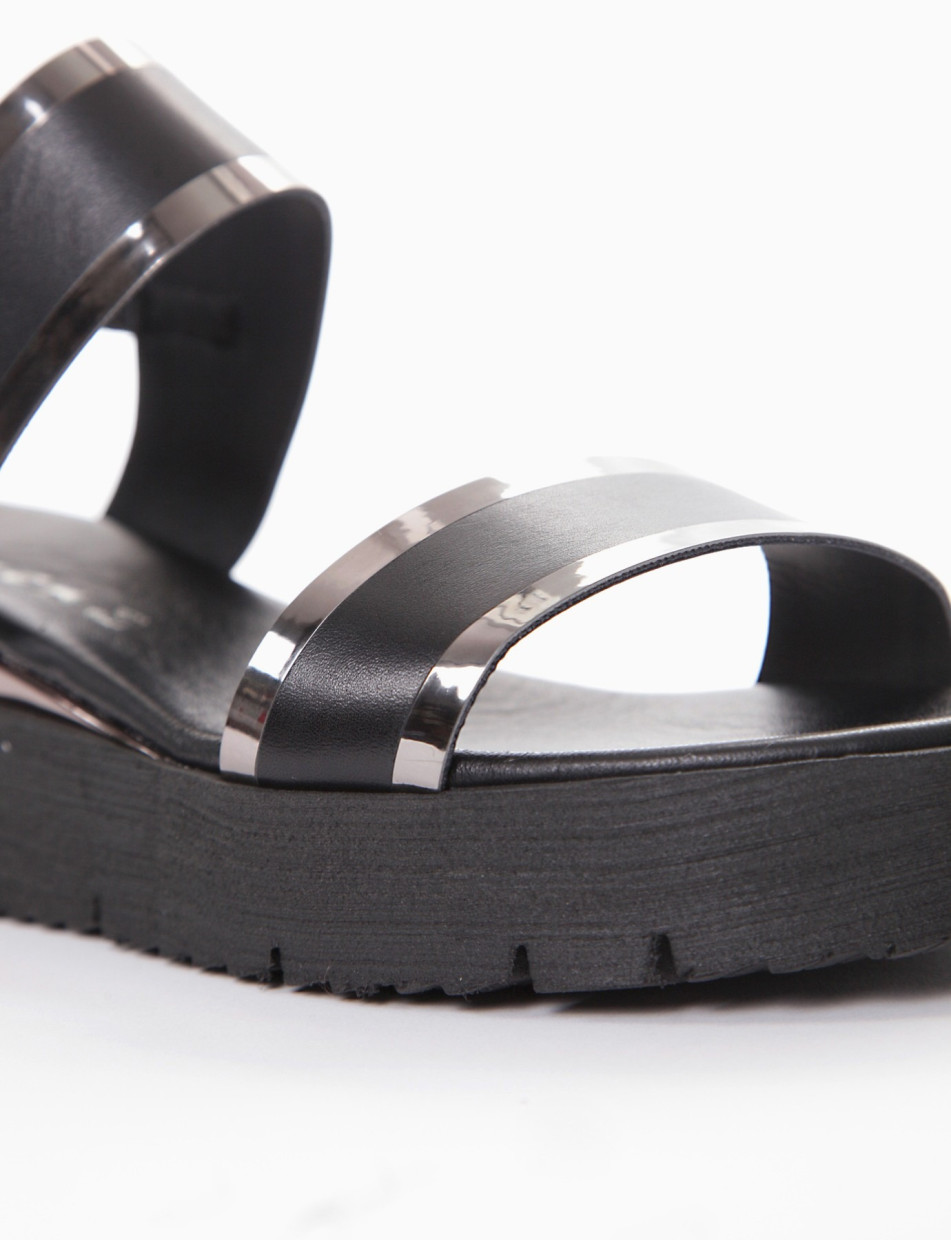 Wedge heels heel 3 cm black leather
