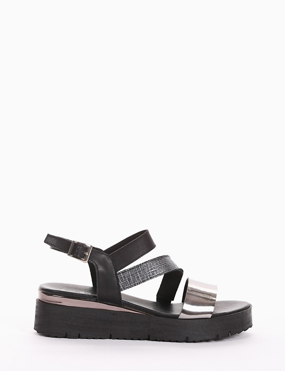 Wedge heels heel 1 cm black leather