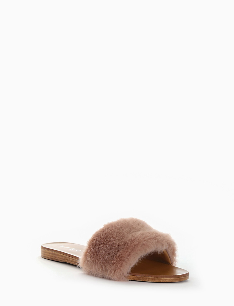 Slippers heel 1 cm pink furs