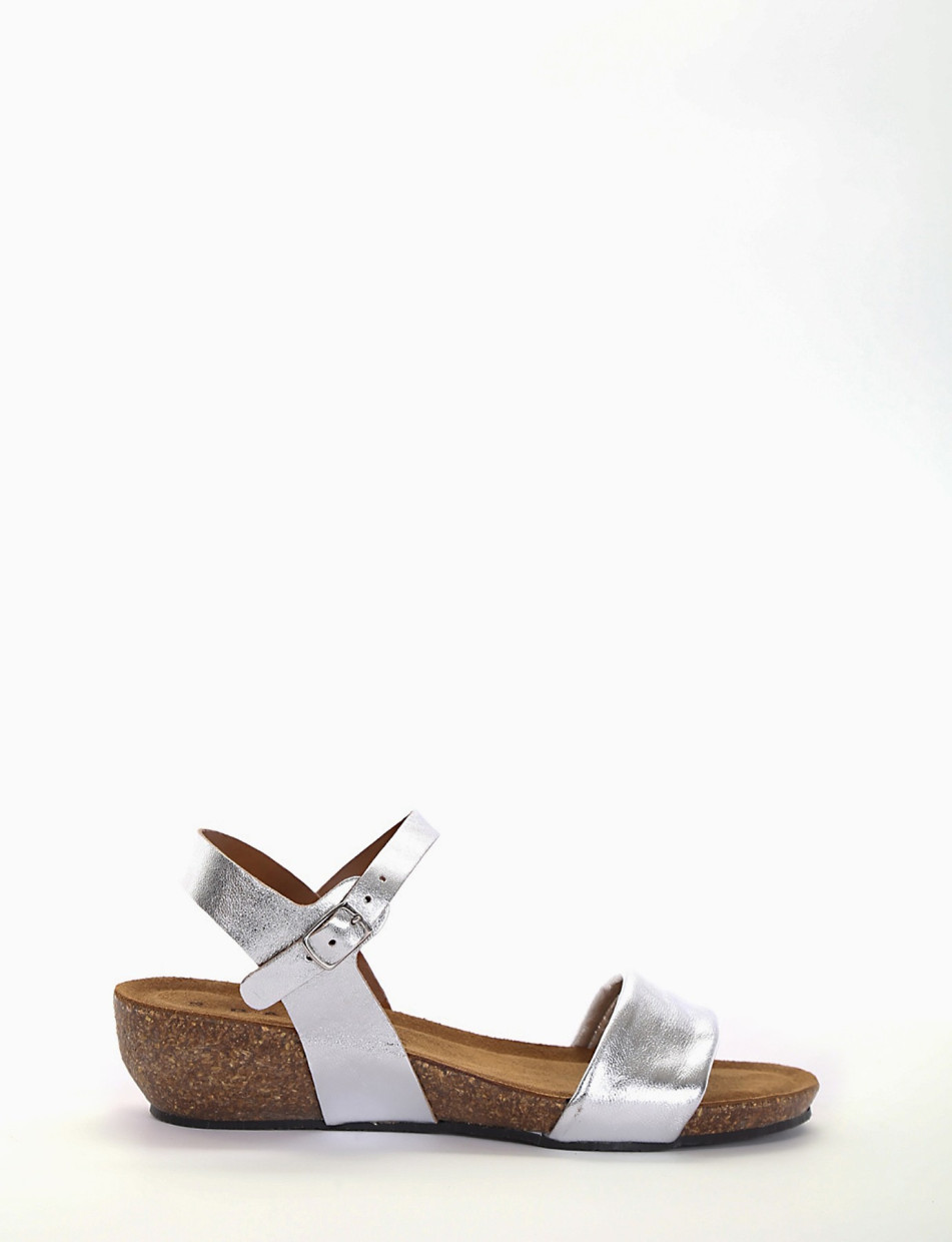 Wedge heels heel 3 cm silver laminated