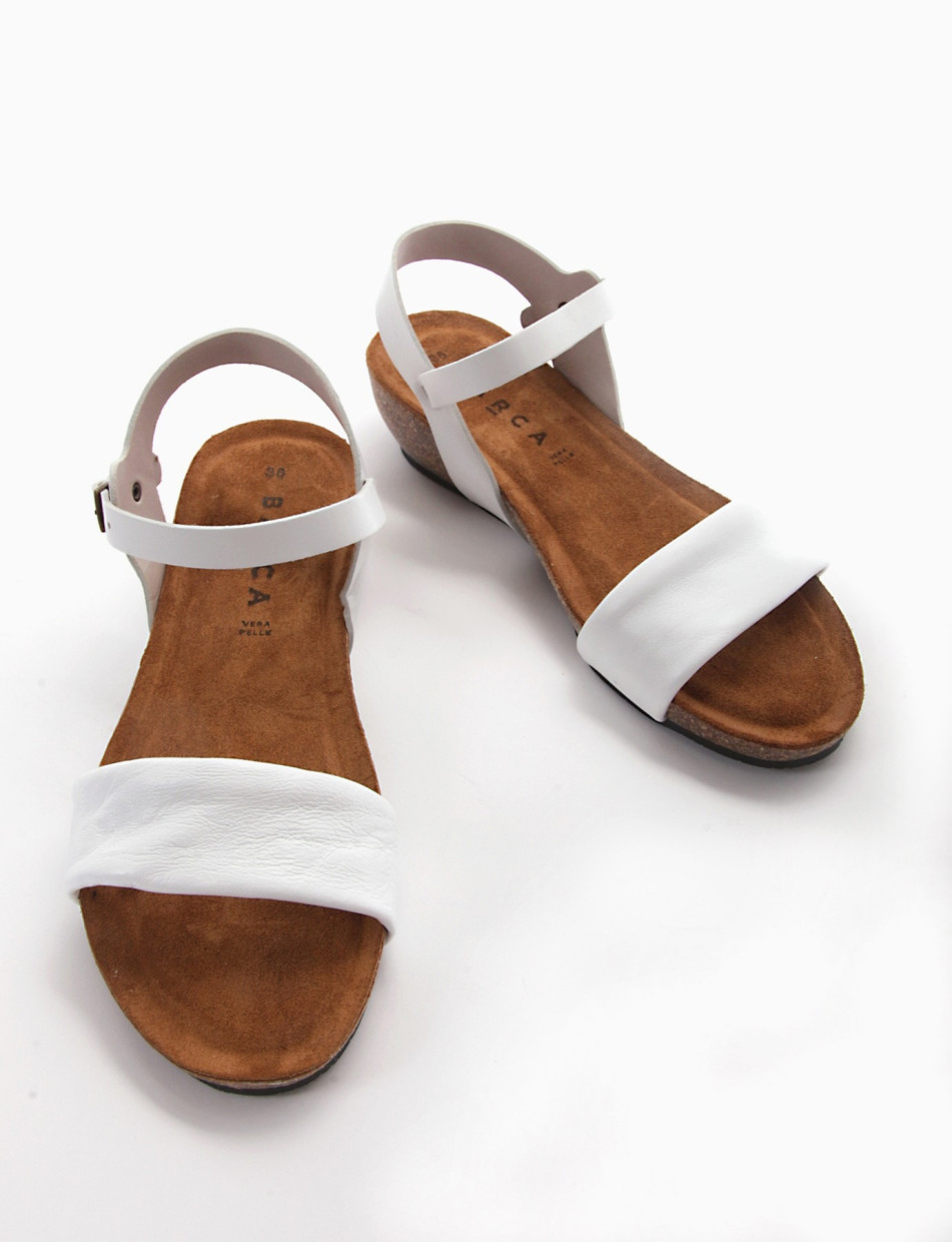 Wedge heels heel 3 cm white leather