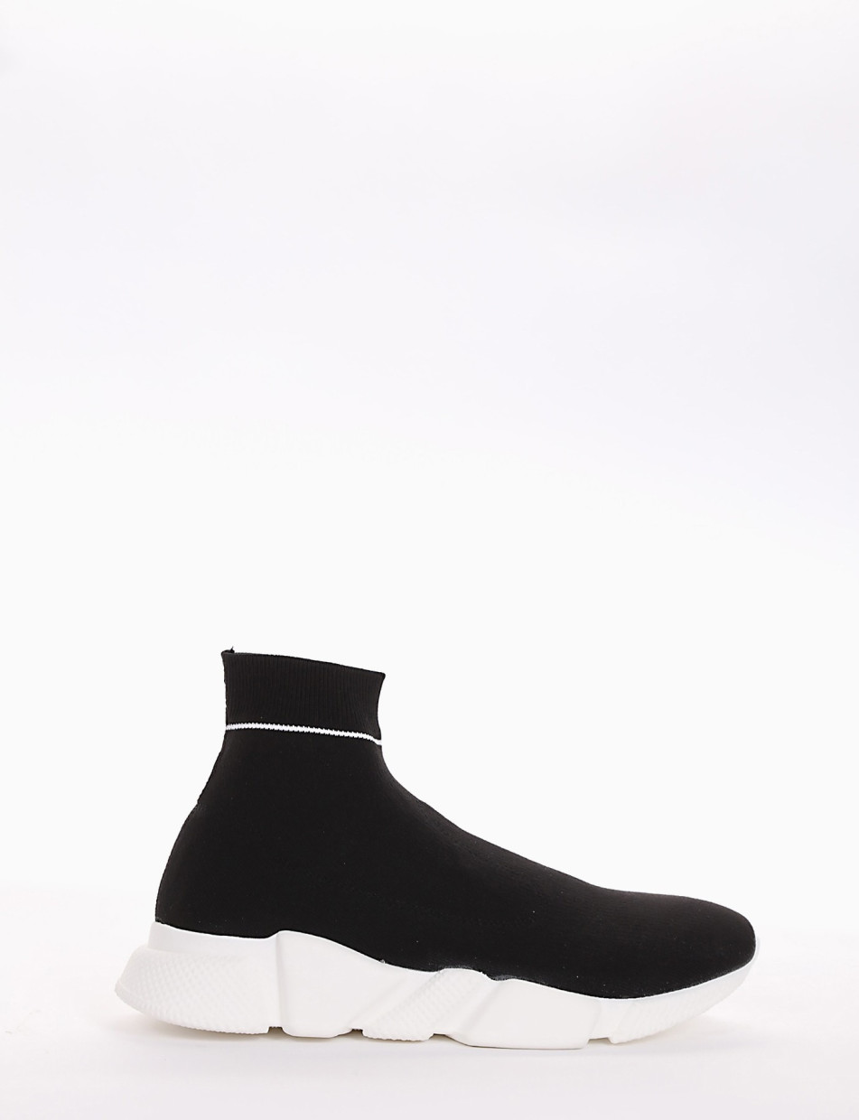 Sneakers black tissue