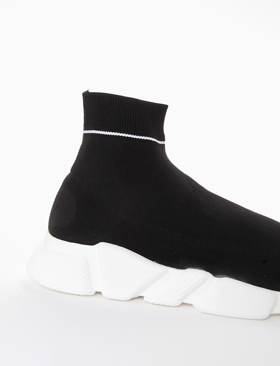 Sneakers black tissue