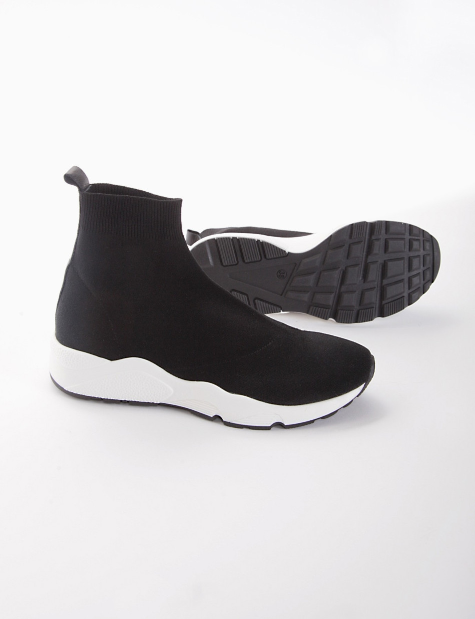 Sneakers black tissue