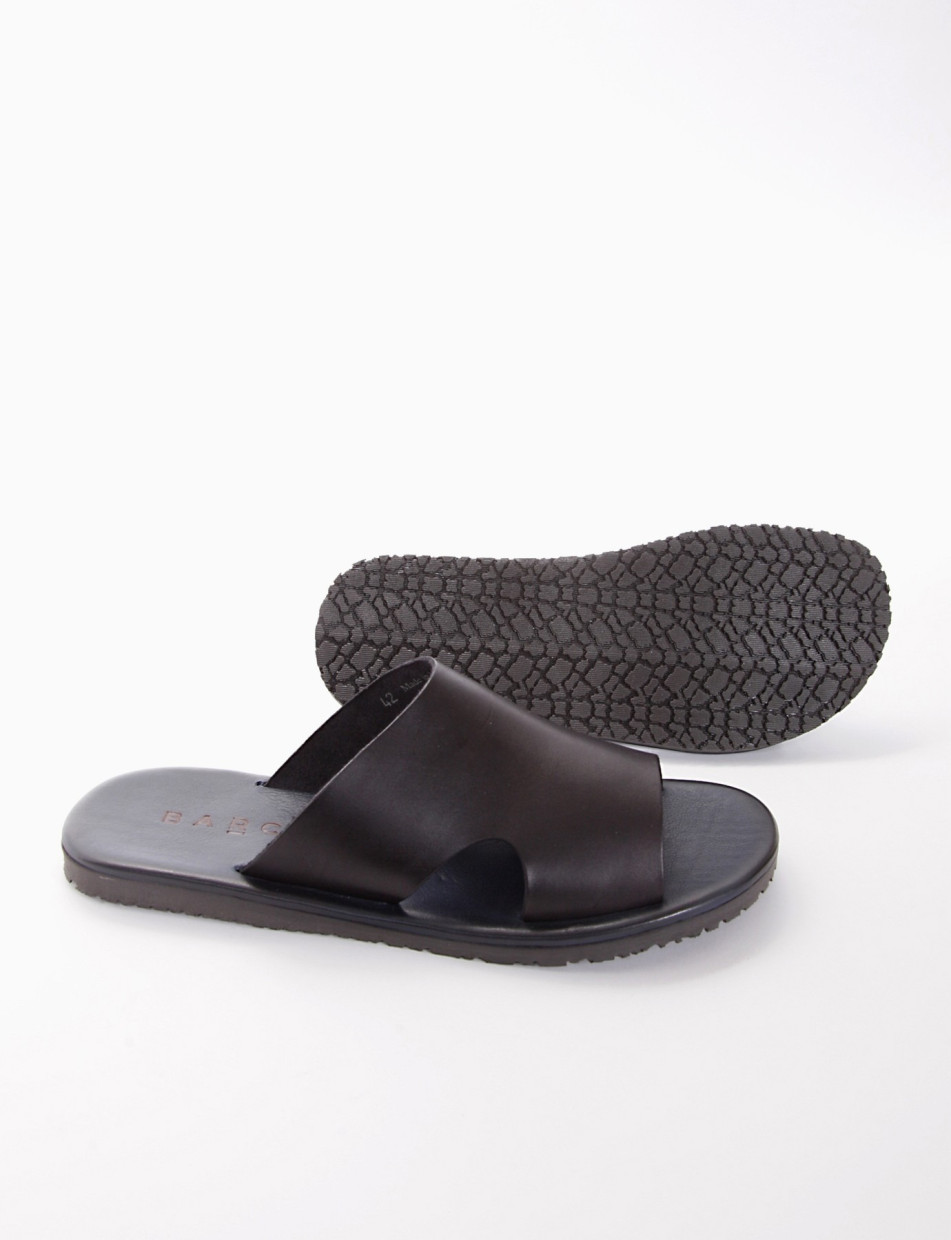 Sandals black leather