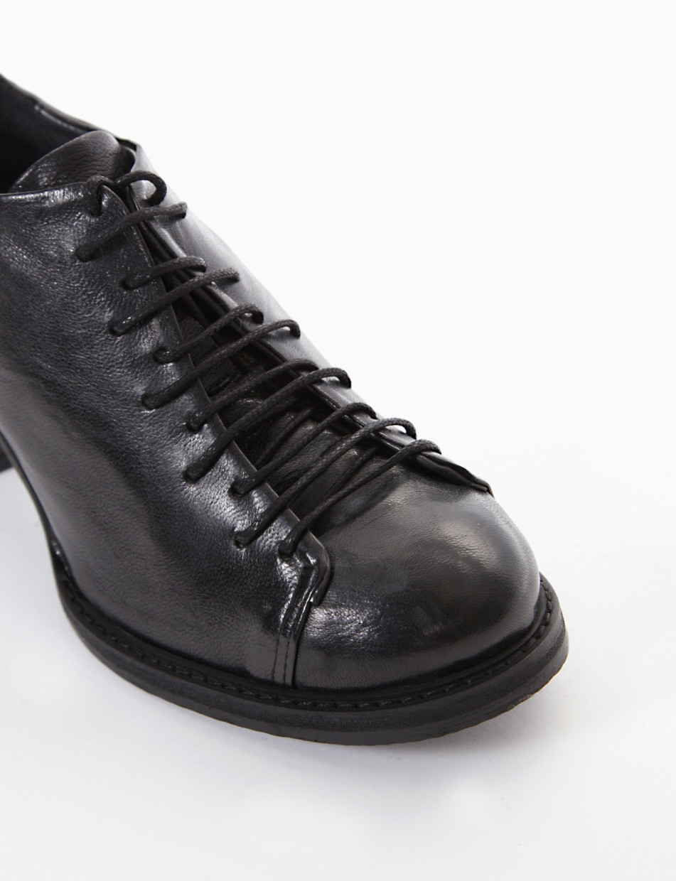 scarpa lacci tacco 7 cm nero