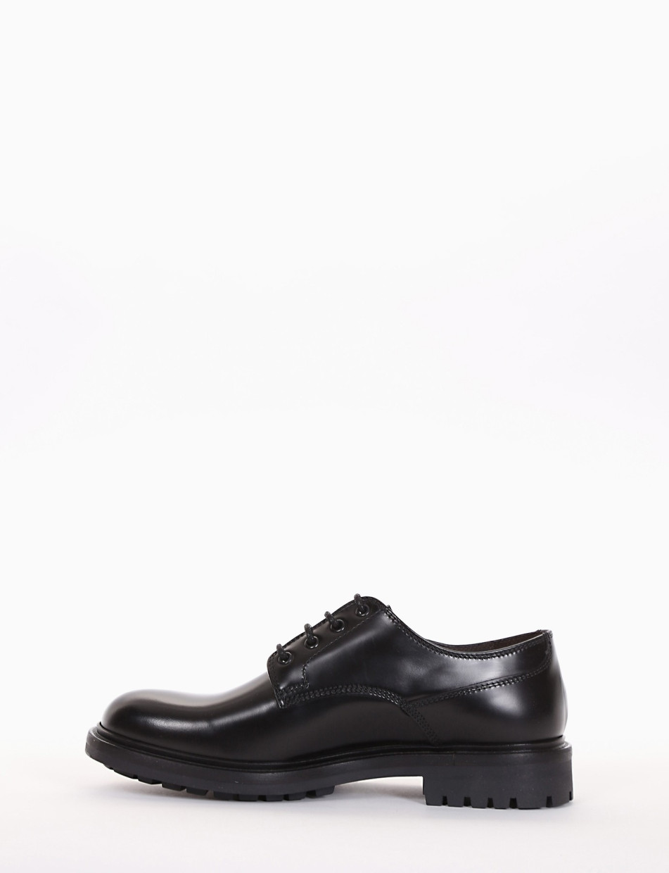 Lace-up shoes heel 2 cm black leather