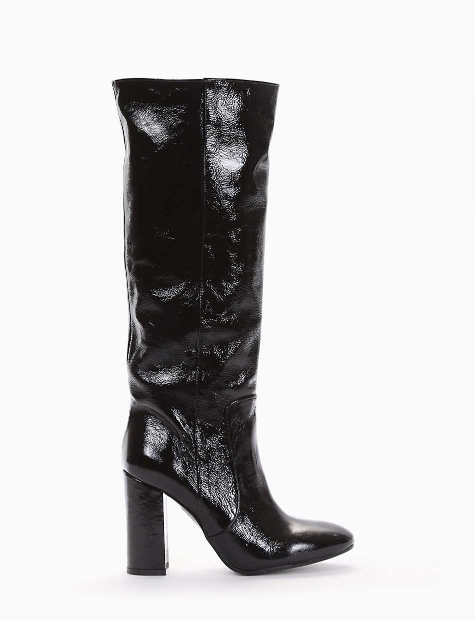 High heel boots heel 9 cm black varnish